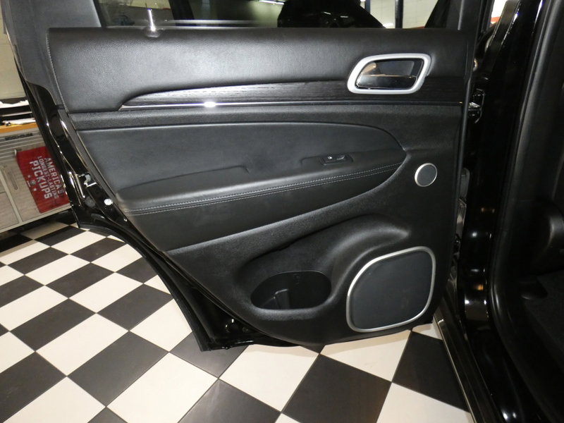 Used 2020 Jeep Grand Cherokee Summit image 29