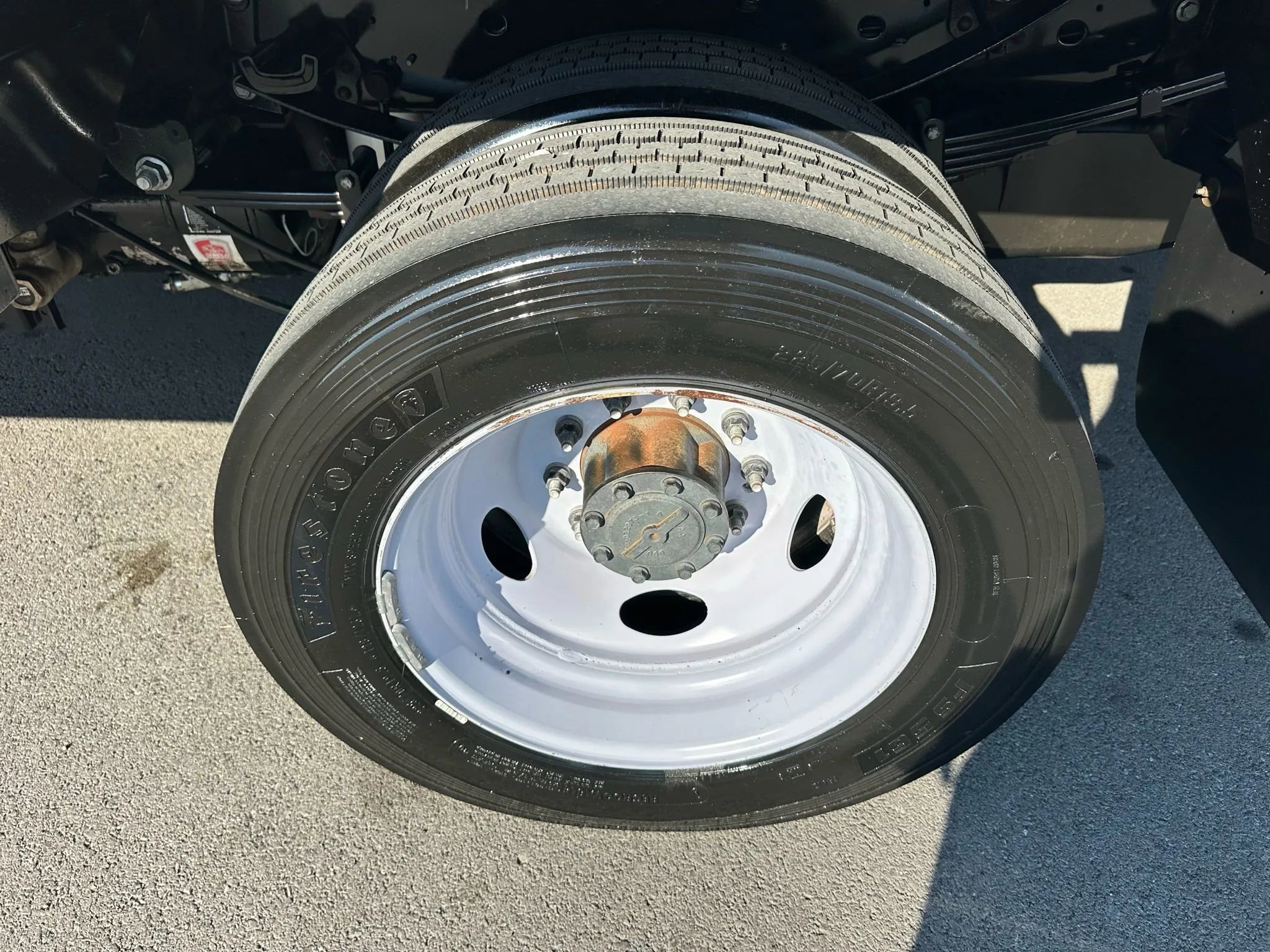 Used 2017 Ford F550 2WD Crew Cab Super Duty image 17