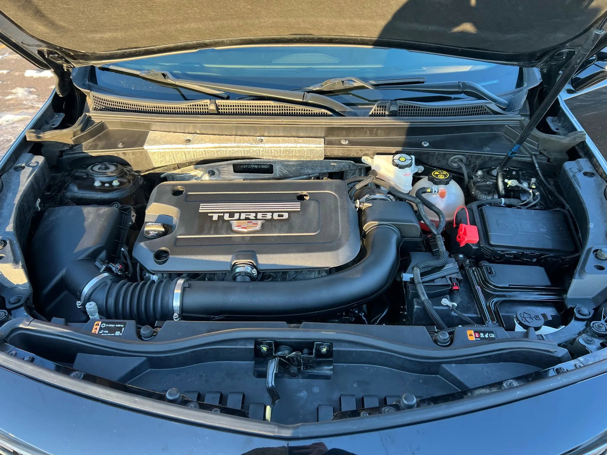 Used 2021 Cadillac XT4 Premium Luxury w/ Cold Weather Package image 26