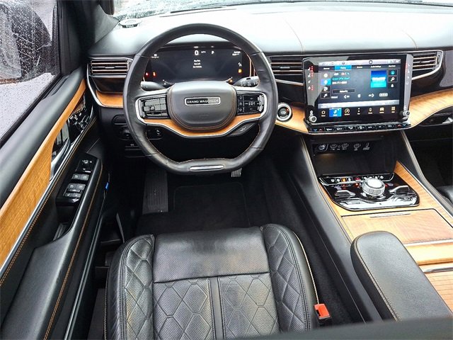 Used 2022 Jeep Grand Wagoneer Series III w/ Rear Seat Video Group 1 image 11