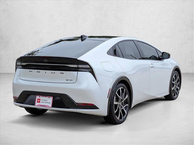 Used 2025 Toyota Prius Plug-In Hybrid image 5
