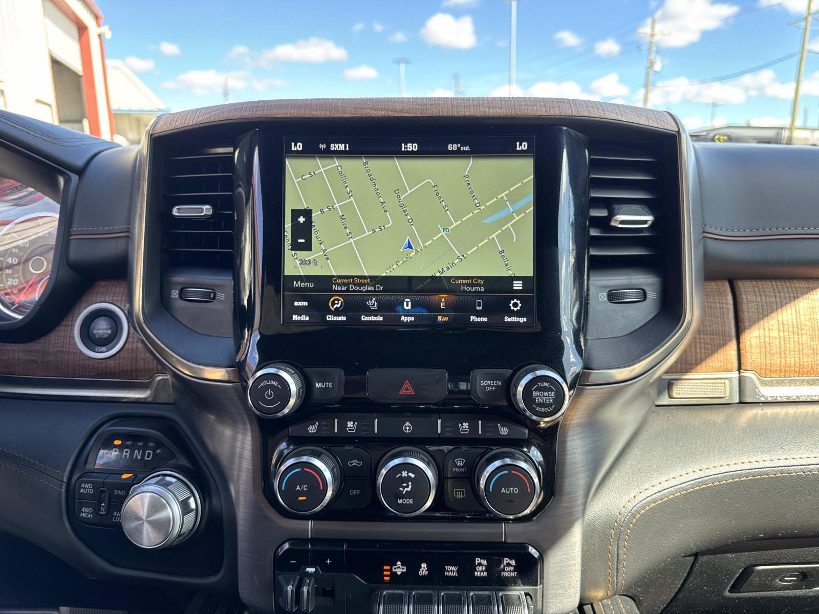 Used 2020 RAM 1500 Limited w/ Trailer Tow Group AWD/4WD image 24