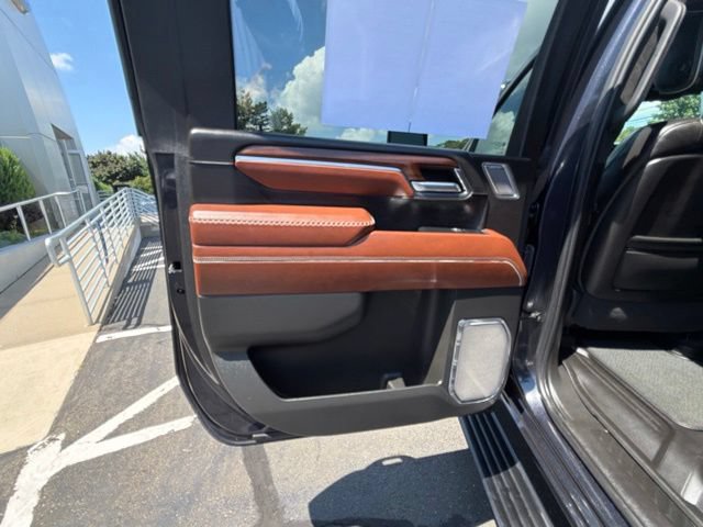 Used 2024 GMC Sierra 2500 Denali Ultimate w/ Snow Plow Prep/Camper Package AWD/4WD image 21
