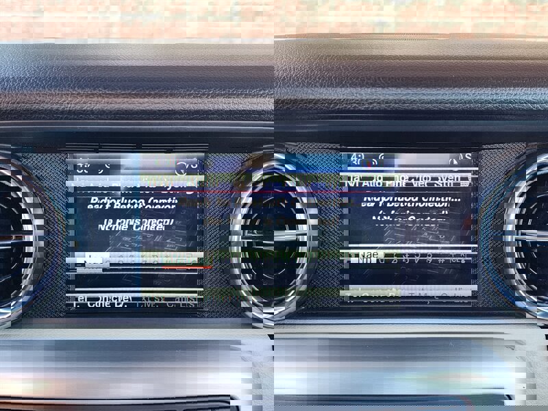 Used 2015 Mercedes-Benz SLK 250 w/ Premium Package image 51