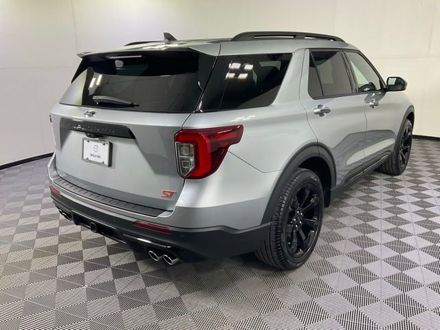 Used 2024 Ford Explorer ST w/ Equipment Group 401A image 6
