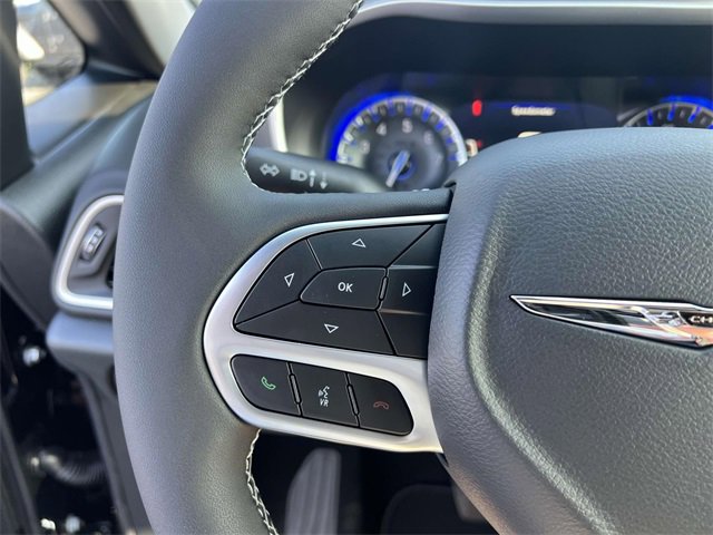 New 2025 Chrysler Voyager LX image 17