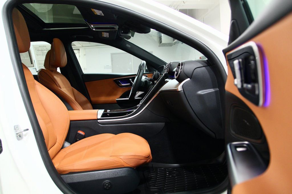 Certified 2025 Mercedes-Benz C 300 4MATIC Sedan image 22