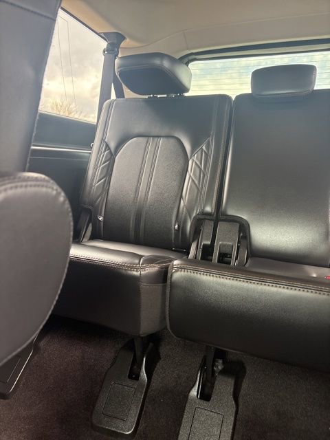 Used 2021 Ford Expedition Max Platinum AWD/4WD image 39