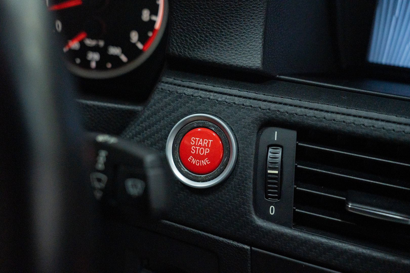 Used 2013 BMW M3 Coupe RWD image 40