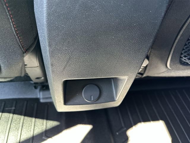 Used 2017 Chevrolet Equinox LT w/ Convenience Package image 19