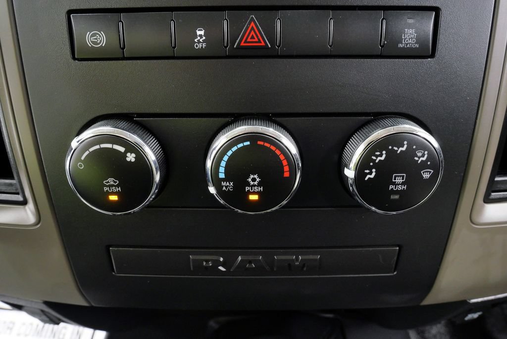 Used 2012 RAM 2500 ST w/ Chrome Appearance Group AWD/4WD image 26