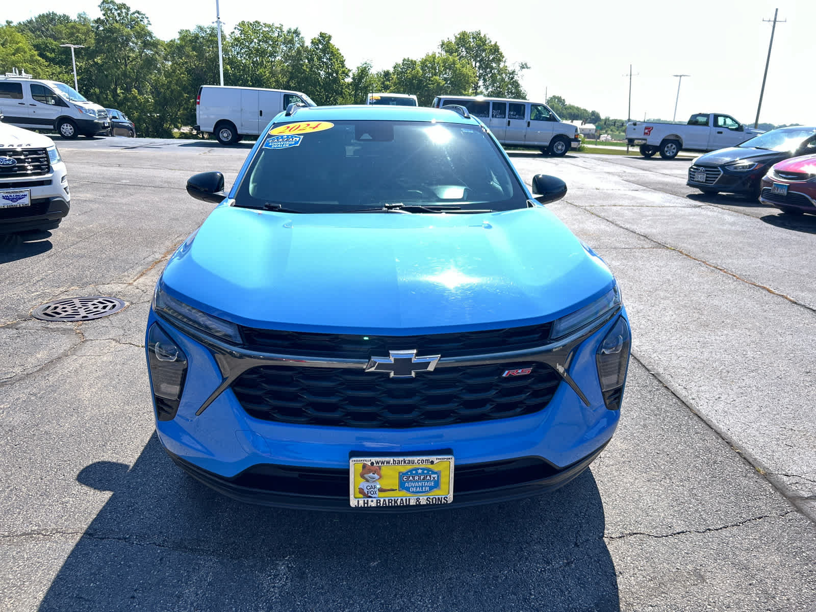 Used 2024 Chevrolet Trax RS w/ Sunroof Package FWD image 9
