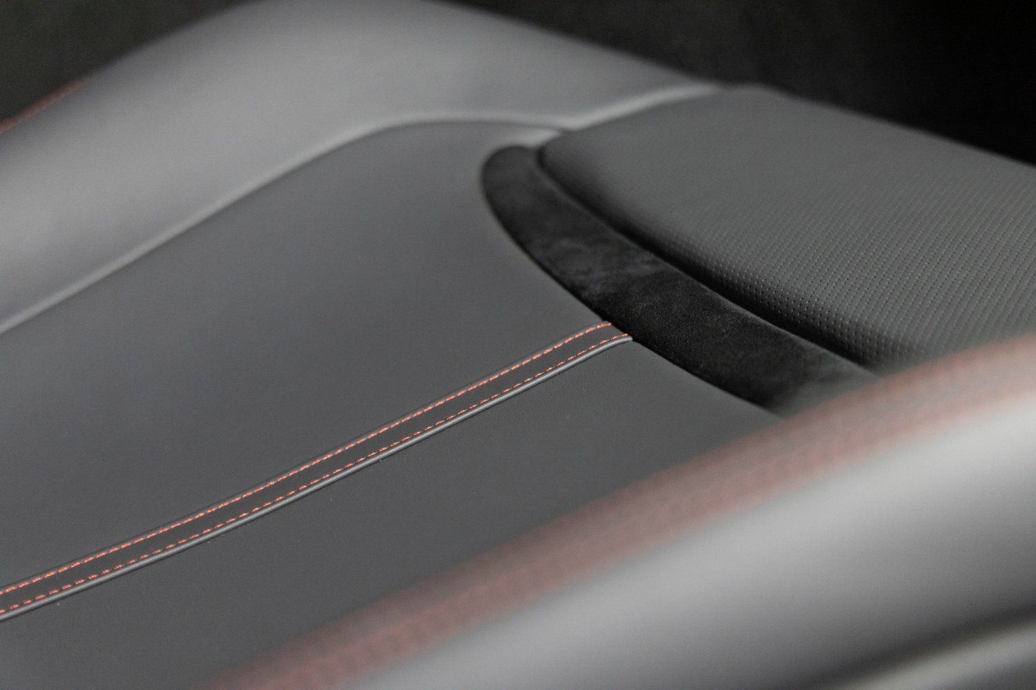 Used 2021 Ferrari Roma RWD image 45