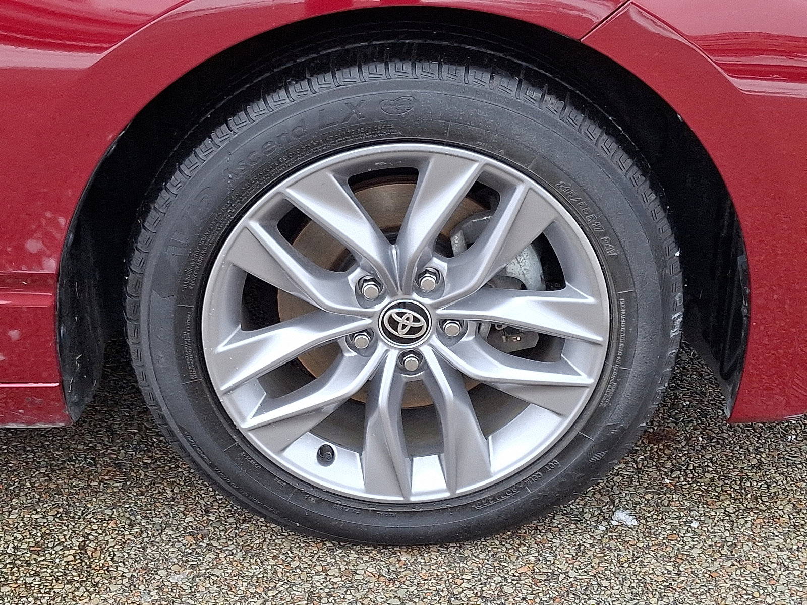 Used 2021 Toyota Avalon XLE image 8