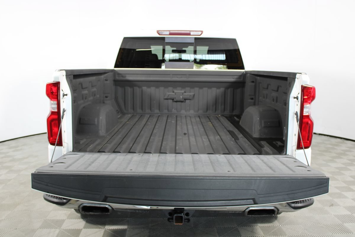 Used 2020 Chevrolet Silverado 1500 LTZ w/ LTZ Premium Package AWD/4WD image 59