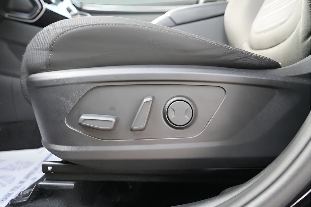 Certified 2022 Hyundai Santa Cruz SEL w/ Activity Package image 20