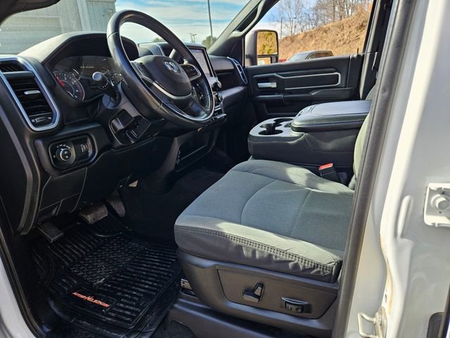 Used 2024 RAM 3500 Big Horn image 9