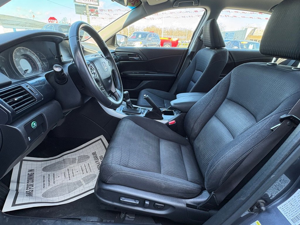Used 2013 Honda Accord Sport image 8