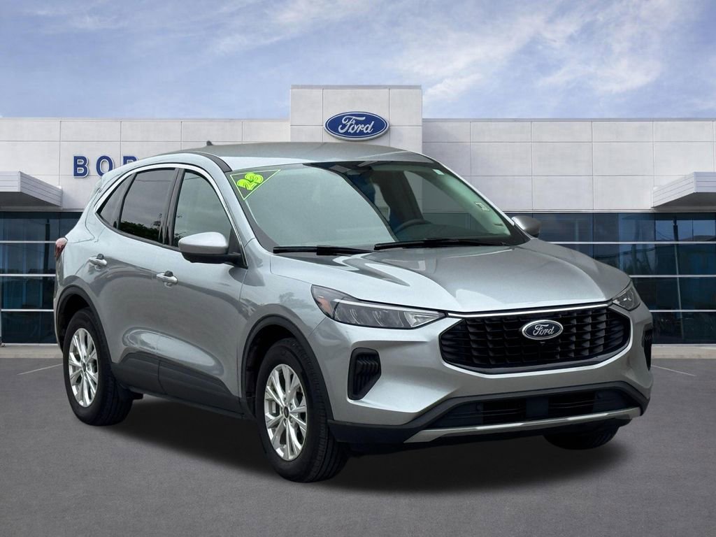 Used 2023 Ford Escape Active w/ Tech Pack #2 FWD video 2