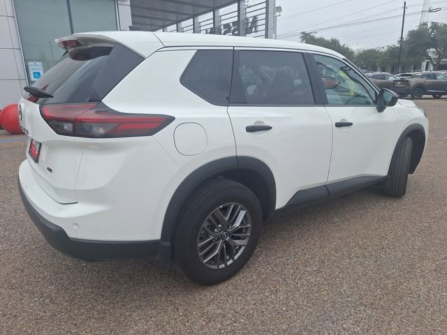Certified 2025 Nissan Rogue S AWD/4WD image 6