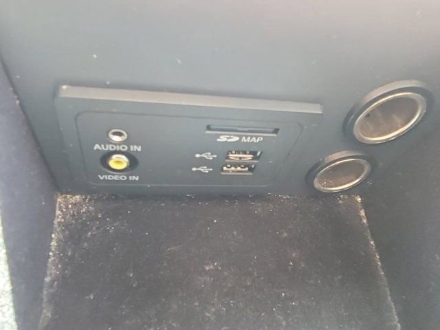 Used 2015 INFINITI Q50 Premium w/ Navigation Package image 29