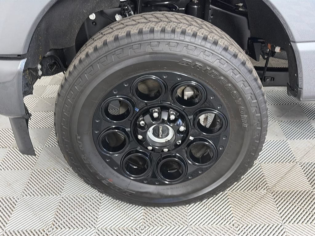 Certified 2026 Ford F350 Lariat w/ Black Appearance Package AWD/4WD image 8