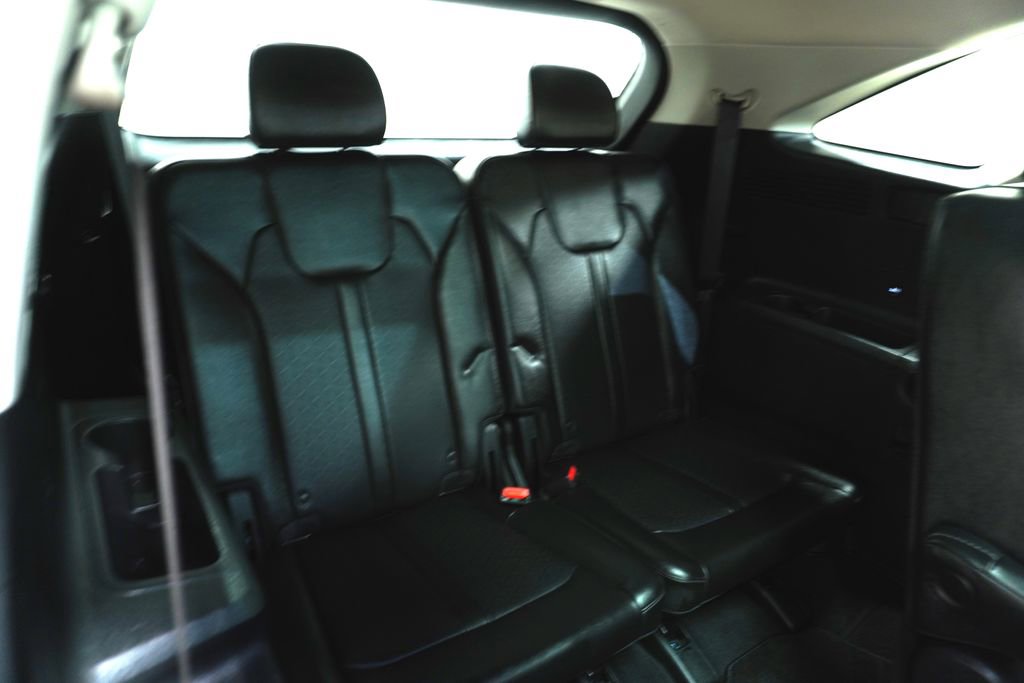Used 2022 Kia Sorento SX image 18