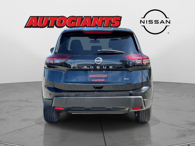 Used 2024 Nissan Rogue SV FWD image 5