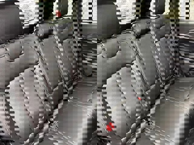 New 2025 Jeep Grand Cherokee Limited w/ Black Appearance Package AWD/4WD image 21