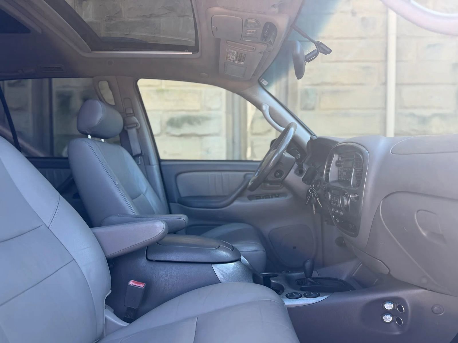 Used 2003 Toyota Sequoia Limited AWD/4WD image 37