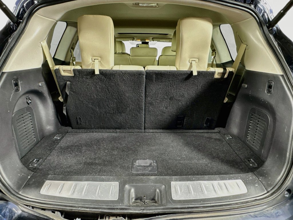 Certified 2018 INFINITI QX60 FWD w/ Premium Plus Package image 31