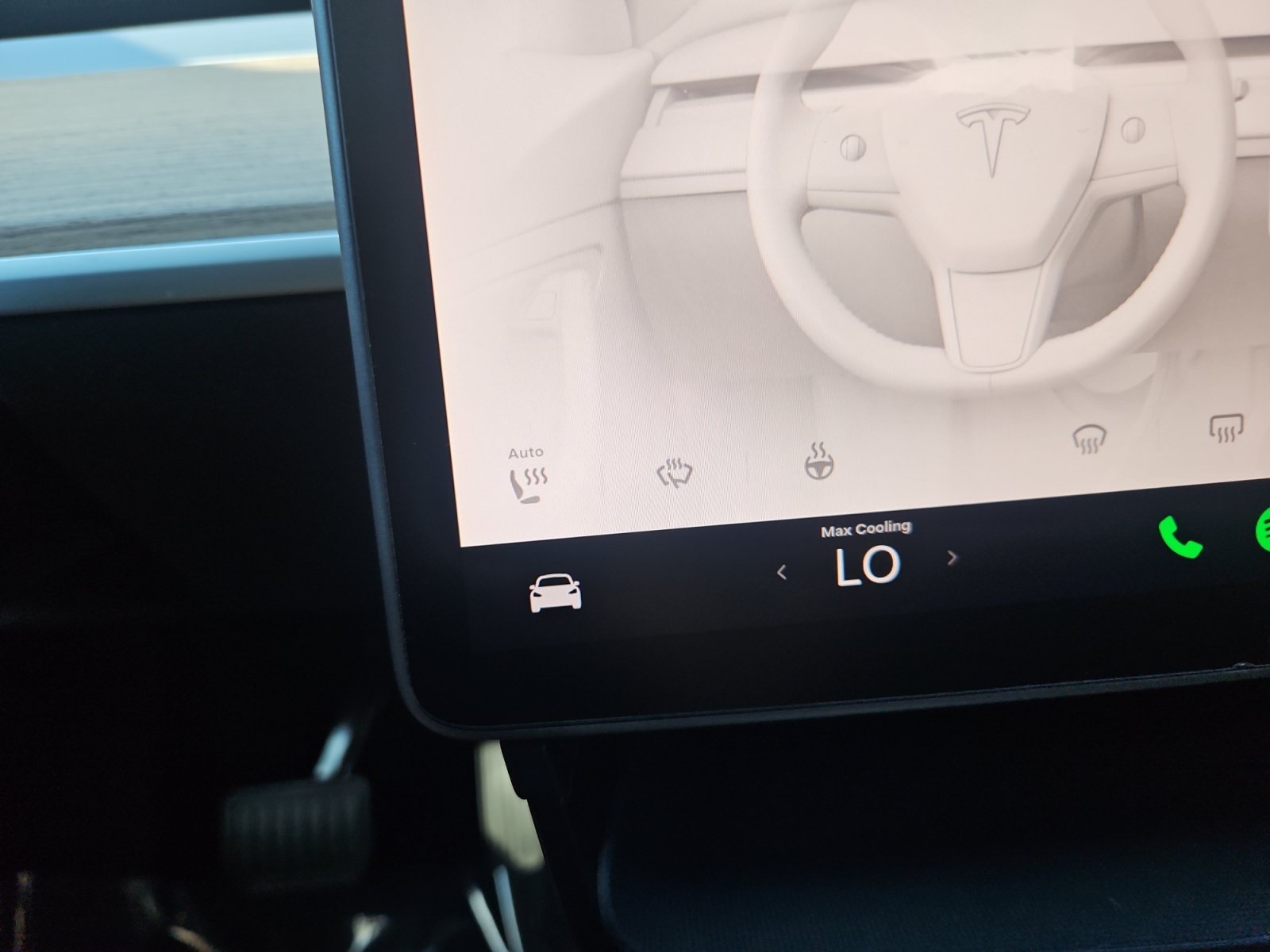 Used 2024 Tesla Model Y Long Range AWD/4WD image 22