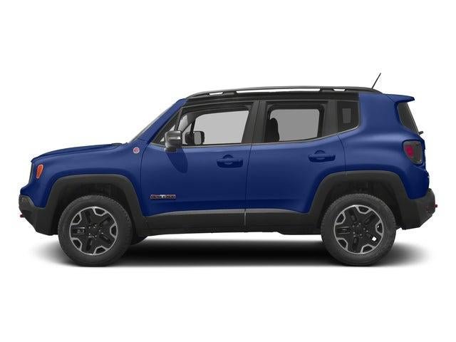 Used 2016 Jeep Renegade Trailhawk AWD/4WD image 2