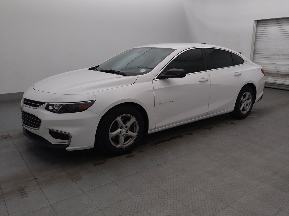 Used 2017 Chevrolet Malibu LS FWD image 2