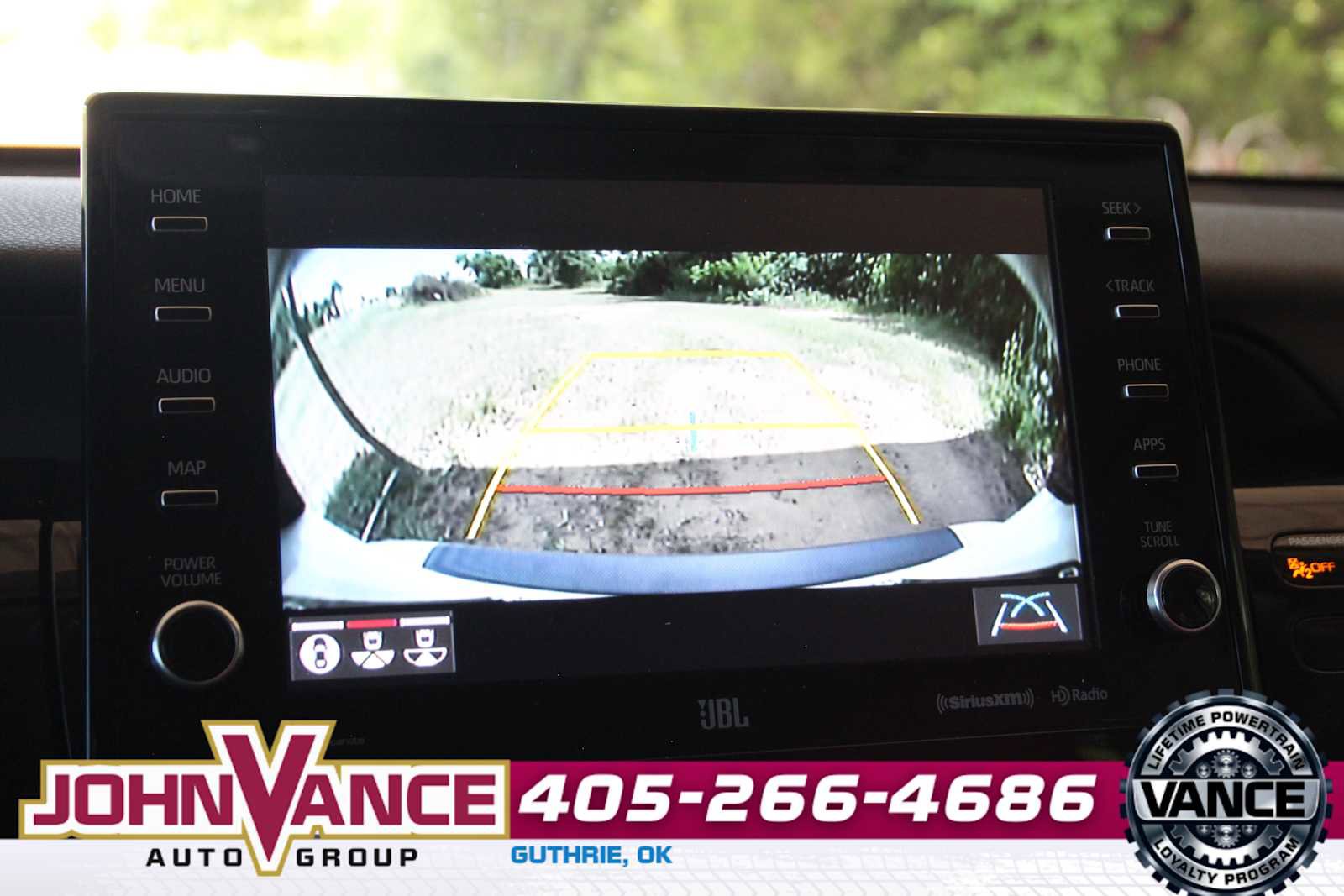 Used 2022 Toyota Camry XSE w/ Navigation Package FWD image 34
