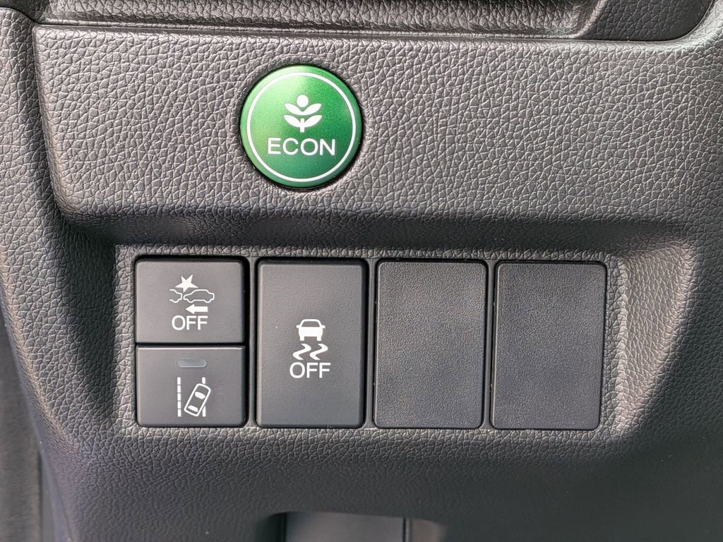 Used 2018 Honda Fit EX image 16