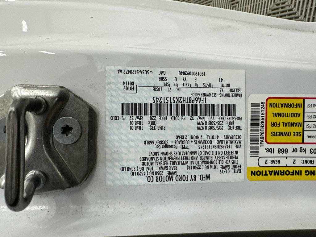 Used 2019 Ford Mustang Premium RWD image 30
