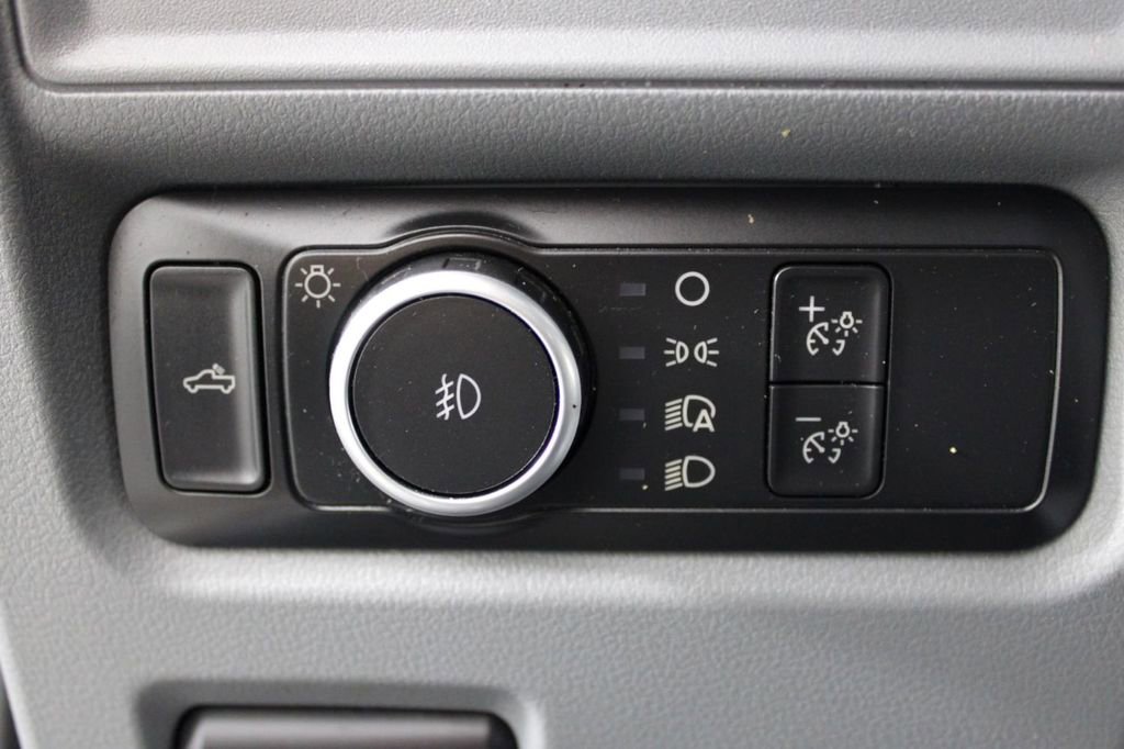 Used 2022 Ford F150 XLT w/ Trailer Tow Package image 18