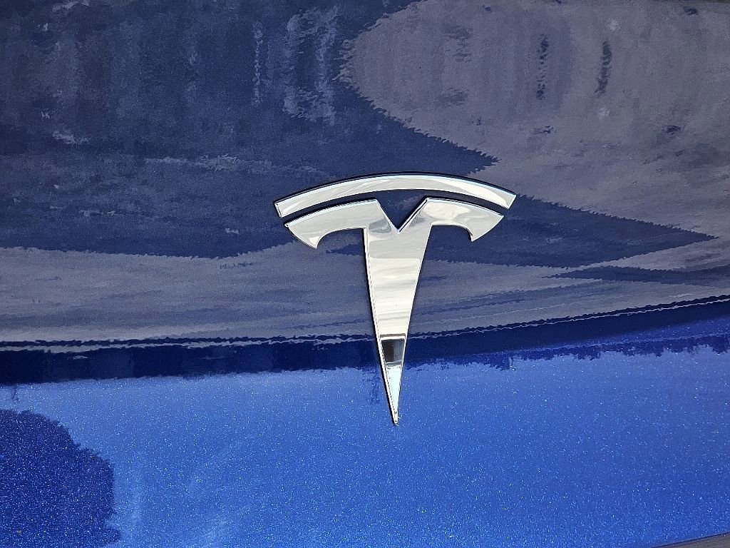 Used 2022 Tesla Model Y Performance AWD/4WD image 15