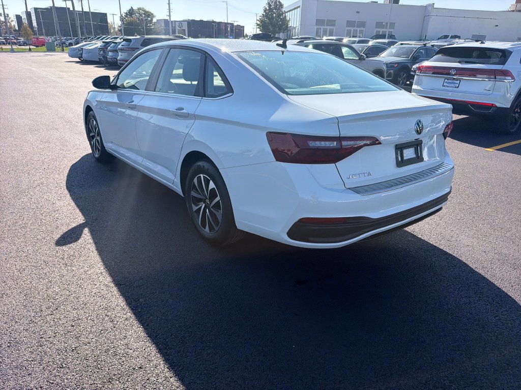 Used 2024 Volkswagen Jetta S FWD image 4