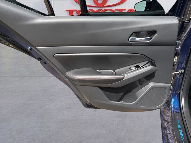 Used 2023 Nissan Altima 2.5 SR FWD image 20