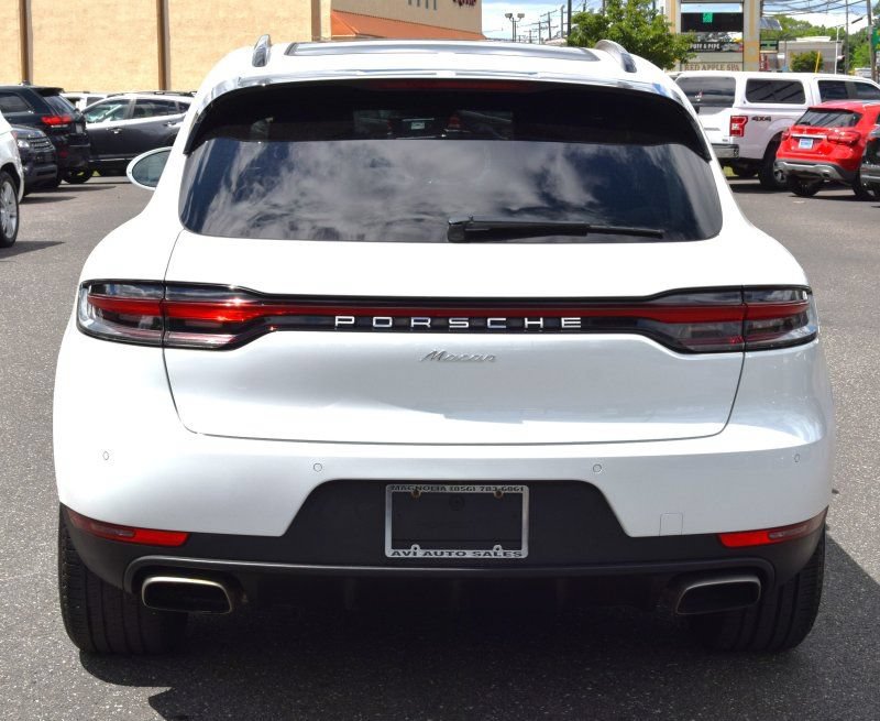 Used 2019 Porsche Macan AWD/4WD image 15