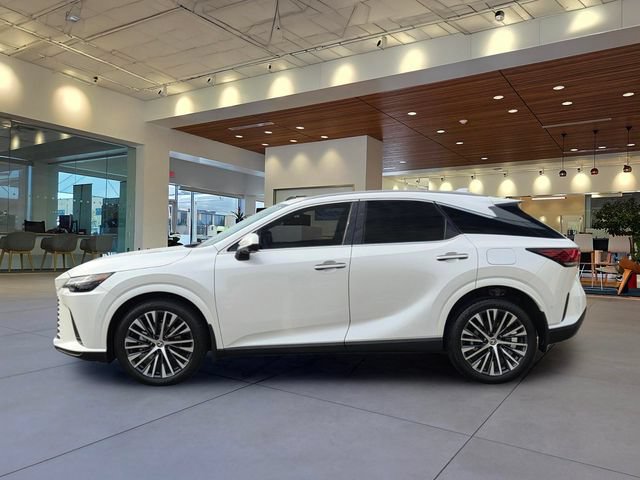 Used 2024 Lexus RX 350 Premium Plus FWD image 2