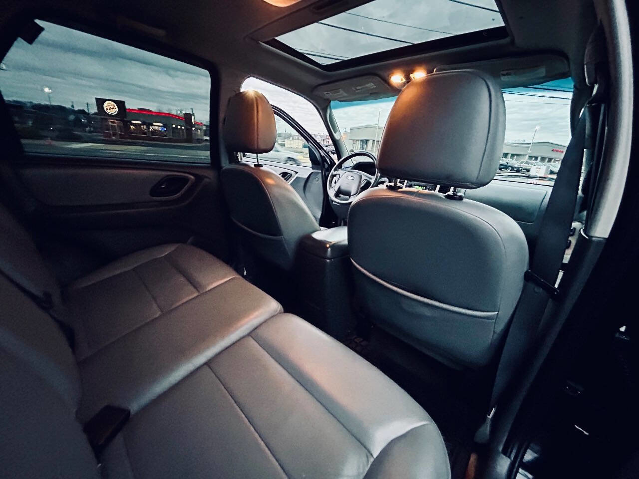 Used 2006 Ford Escape XLT image 26