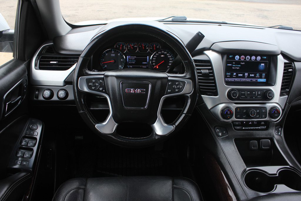 Used 2018 GMC Yukon SLT AWD/4WD image 9