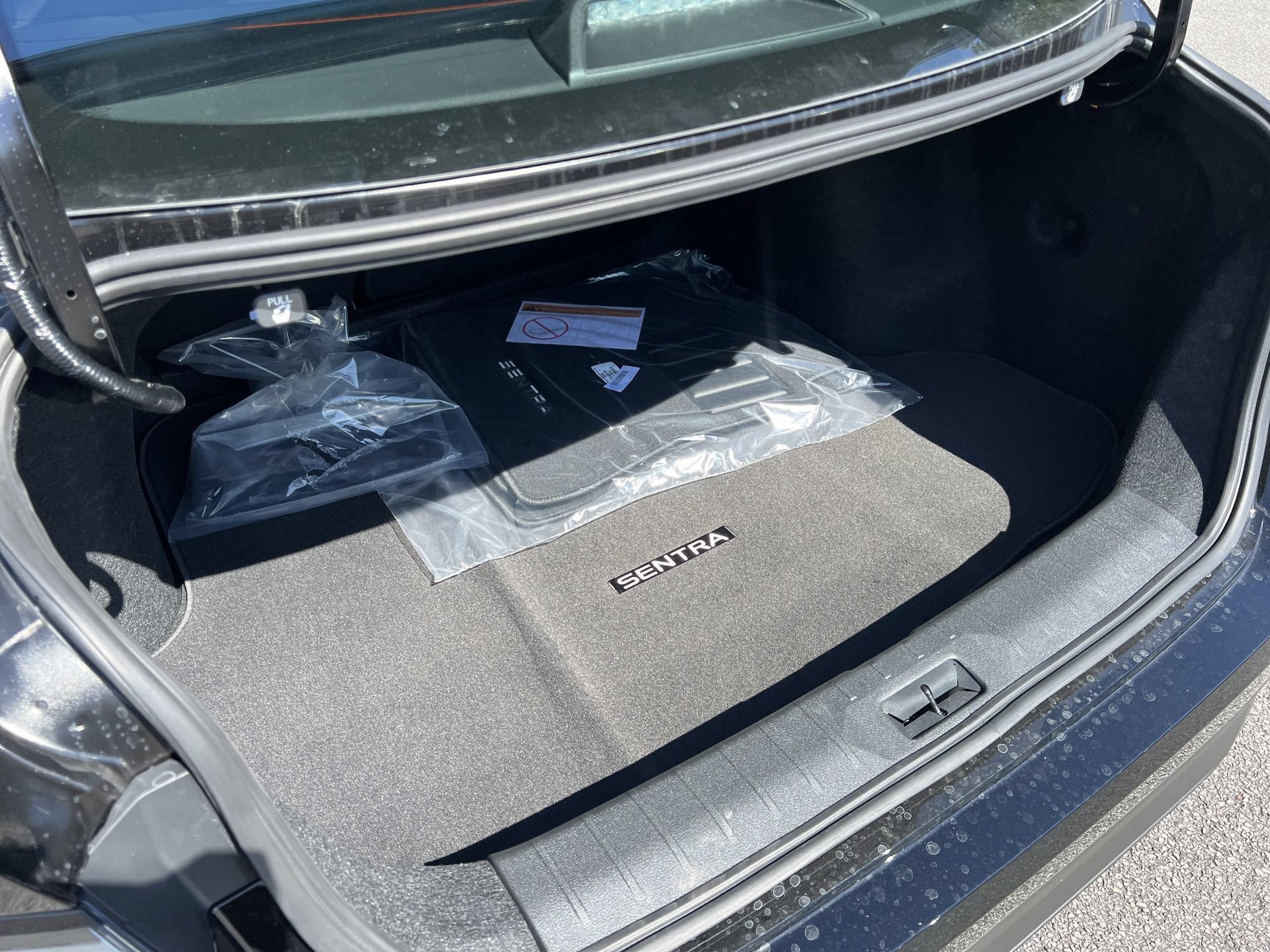 New 2026 Nissan Sentra SV w/ SV Convenience Package FWD image 19