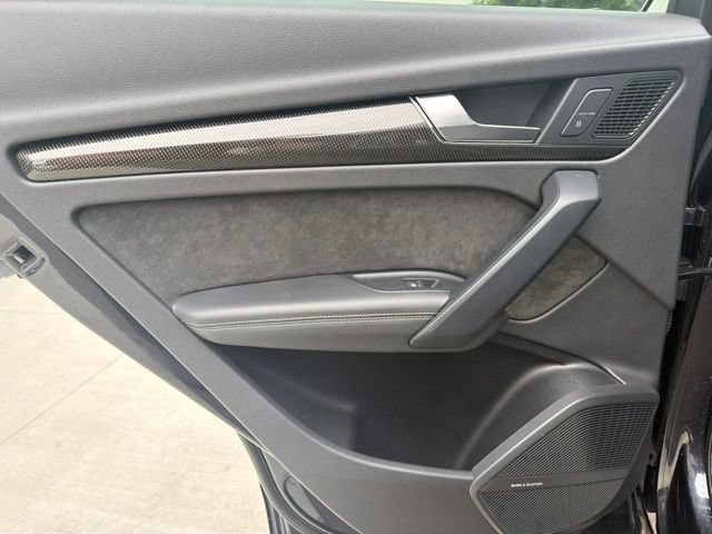 Used 2020 Audi SQ5 Premium Plus w/ Premium Plus Package AWD/4WD image 18