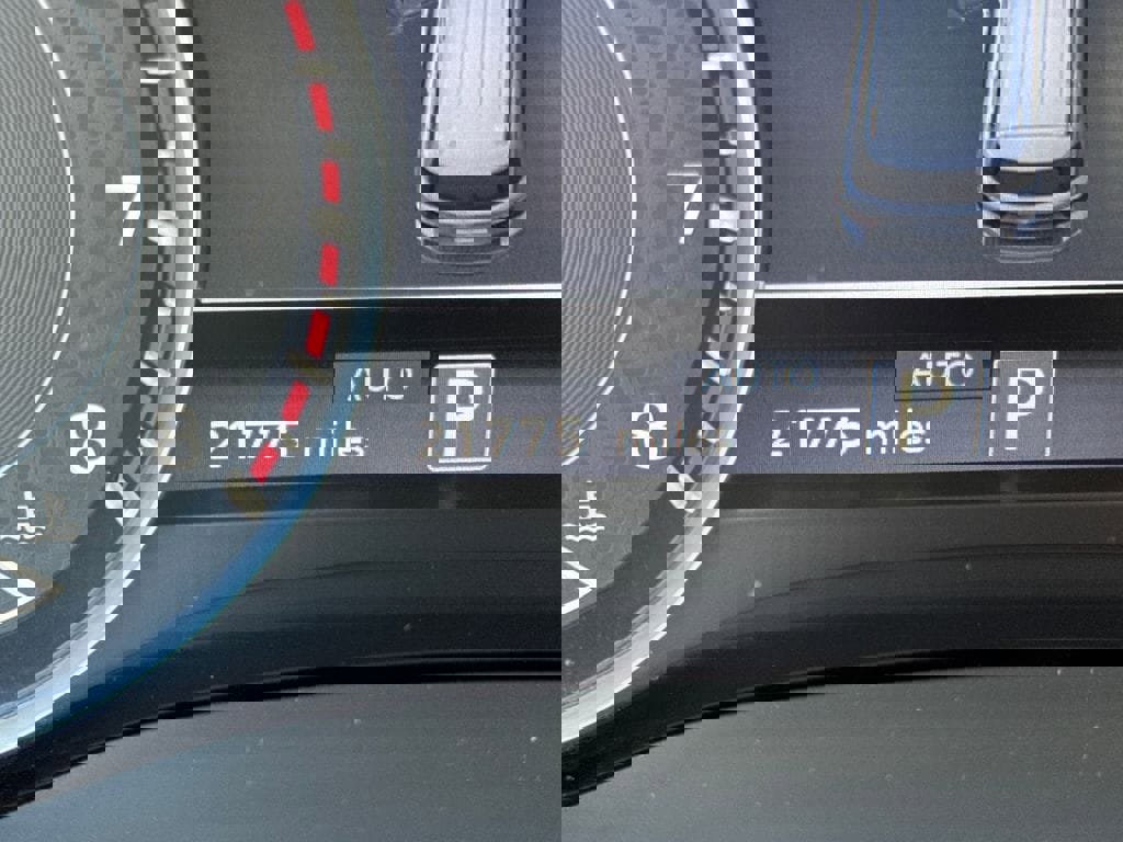 Used 2022 Nissan Armada SL image 25