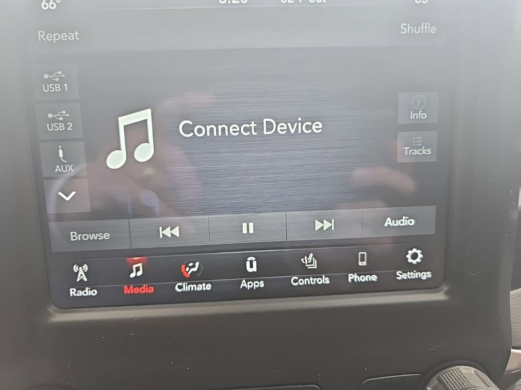 Used 2021 RAM 1500 Big Horn image 24