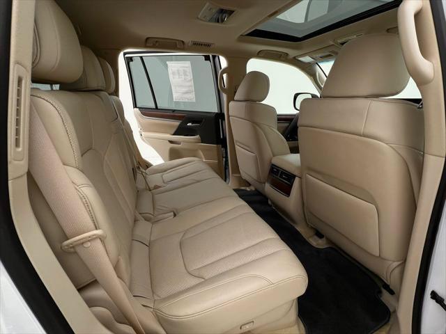 Certified 2021 Lexus LX 570 4WD w/ Luxury Package image 17